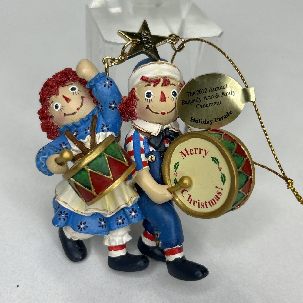 Danbury Mint Raggedy Ann & Andy 2012 Annual Christmas Ornament Holiday Parade